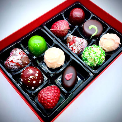 hand picked chocolate gift boxes