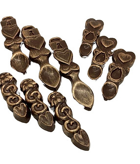 PHOTO-2023-09-03-17-30-43 2_edited_edited.jpg